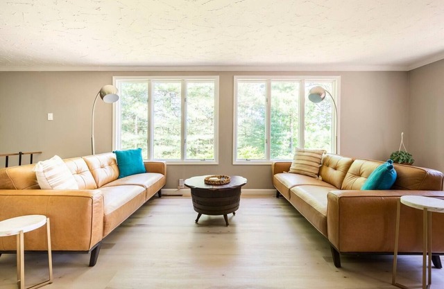 4PelicansOhio: Refreshing Cabin Near Leesville Lake… Pets Welcome… 3 Queens