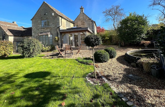 5 * chalet de luxe indépendant 2 chambres à la périphérie de Lacock