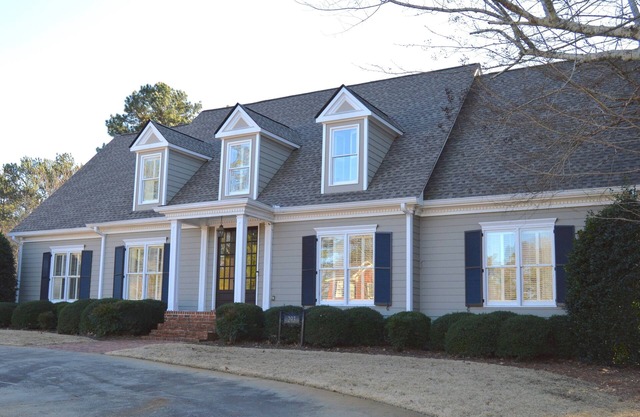 5 bed - Available TEXAS & OLE MISS- Beautiful - 3 mi to UGA