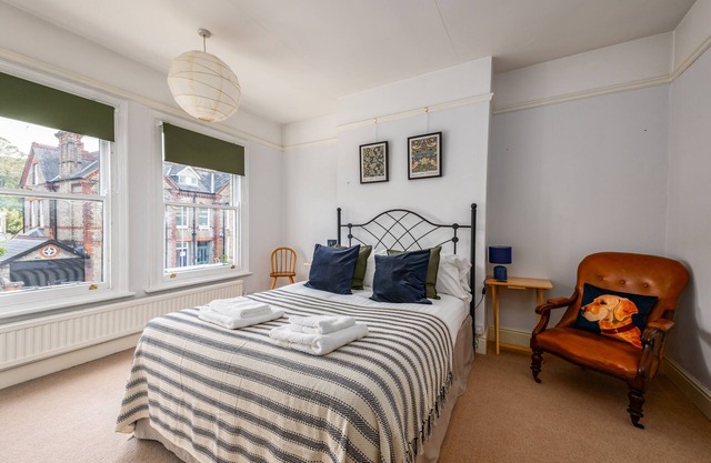 5 bed British period home in the heart of historic Cambridge