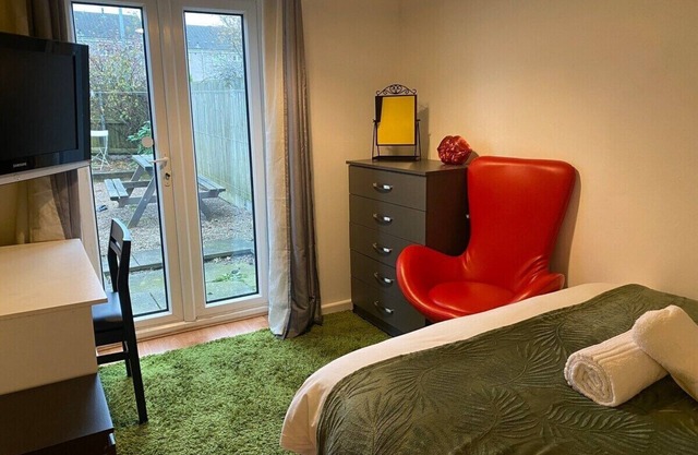 5 Bed House Discounted for Groups & Families