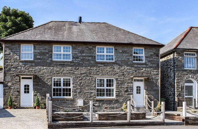 5 bedroom accommodation in Blaenau Ffestiniog