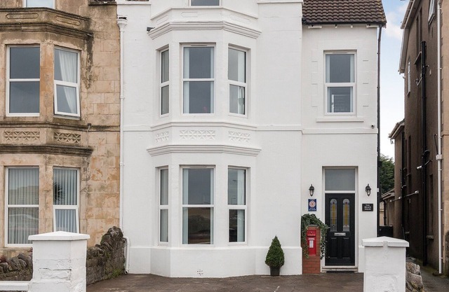 5 chambres hébergement à Weston-super-Mare