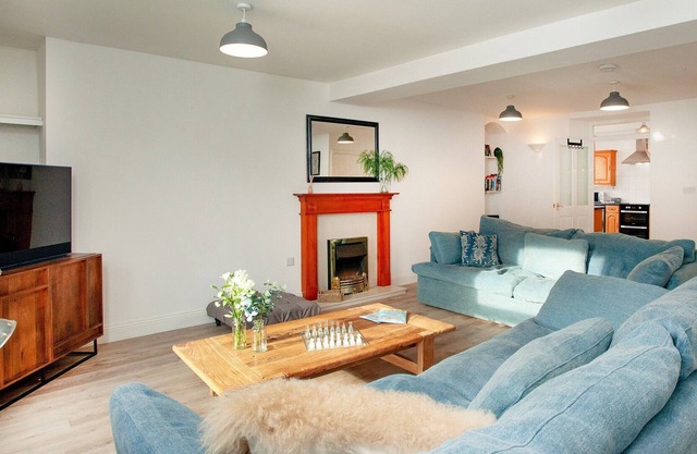 5 bedroom accommodation in Portreath