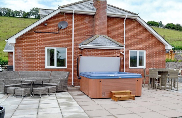 Hébergement de 5 chambres à Llananno, près de Llandrindod Wells
