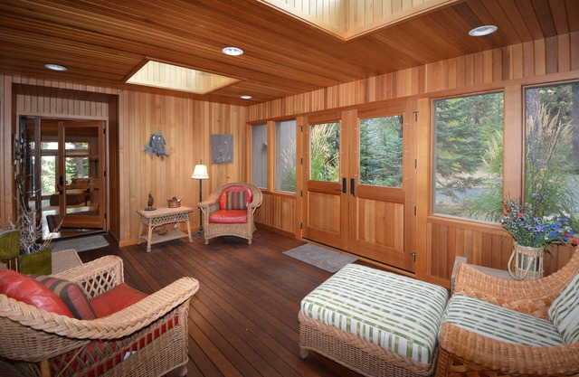 5 BD Home avec ce True Black Butte Ranch Feel!
