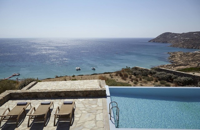 Villa de luxe de 5 chambres avec piscine et vue imprenable sur la mer près de la plage d'Elia