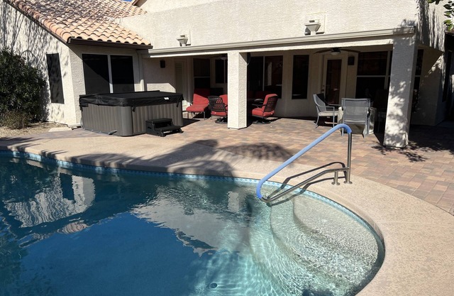 5 Bedroom, Single level, Heated pool/spa, Great location for Spring Training