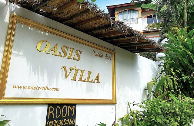 5-Bedroom****Villa in Phuket, 10 minutes walk to the fine sands of Karon Beach