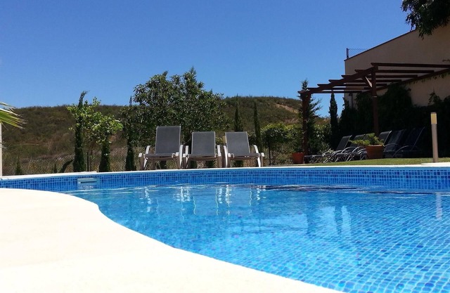 Villa de 5 dormitorios con piscina, jardín, Wi-Fi y A/C
