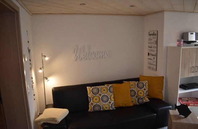 5 ***** - FEWO handicapés, 2-4 pers, 2 BR, WLAN incl ..