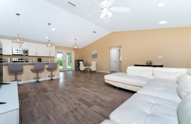 5★ Family Oasis | Great Location | ♛Royal Beds