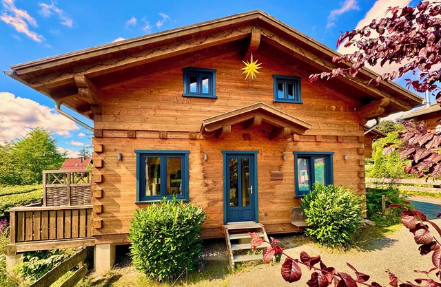 Maisons en bois 5 étoiles avec sauna + cheminée dans les Alpes - style chalet, harmonie "cabane"