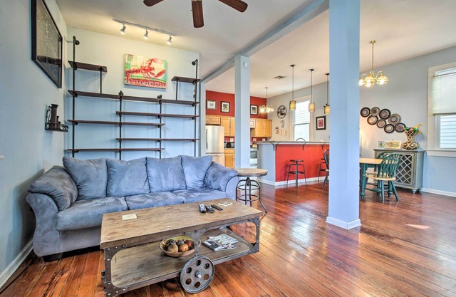 NOLA Creole Cottage - 5 Miles to Bourbon Street!
