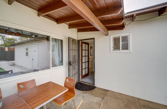 ~ 5 Mi to Downtown: Cozy Bakersfield Studio Rental