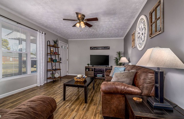 ★ 5 Min to C-N★ Morristown★ Sevierville★ Knoxville