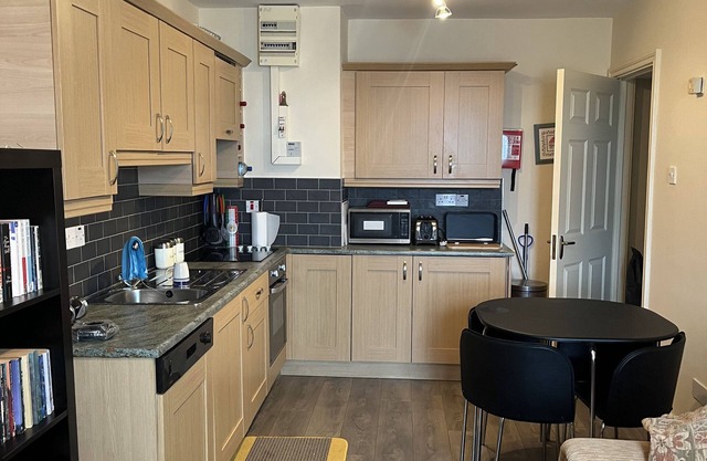 5 minute walk to beach . Family-sized apartment with stunning Atlantic Views