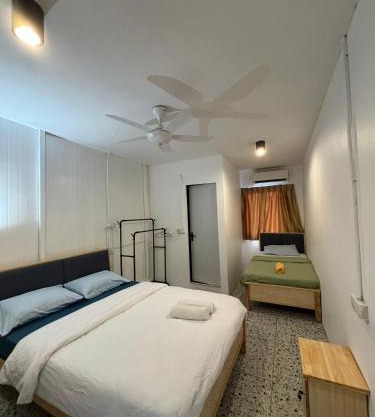 5 Minutes Airport Lodge