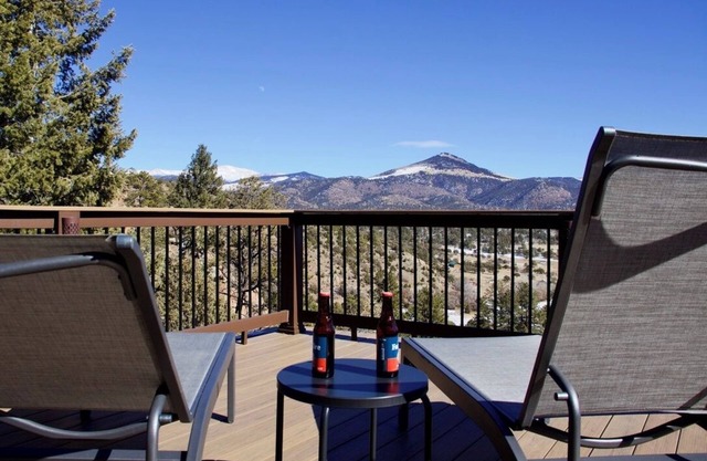 Starry Ridge is Back – Horses, Scenic Views & Soulful Peace