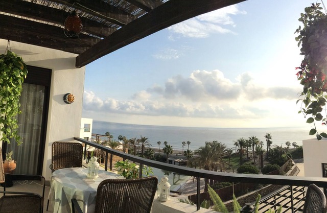 5 * appartement vue mer sur la plage et de golf