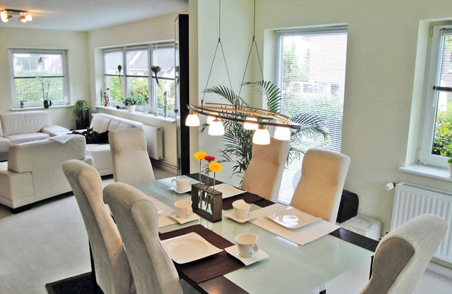 Maison de vacances de luxe dans un emplacement central avec terrasse et jardin pour couples et familles