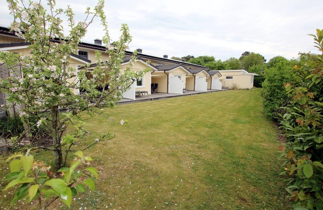 5-star vacation home with approx. 80 sqm living space on the ground and upper floor