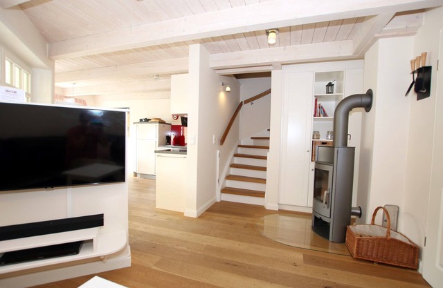 5-star vacation home with approx. 80 sqm living space on the ground and upper floor