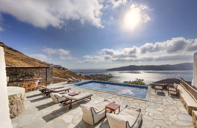 5 ***** Star Villa avec vue imprenable sur la mer et piscine privée