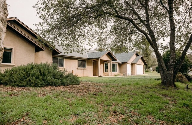 The Granite Retreat Charming 3-bedroom house with WiFi, AC in wonderful Mariposa