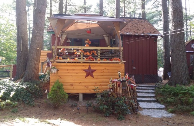 Adorable Cottage Waterfront, entièrement meublé, 4 personnes