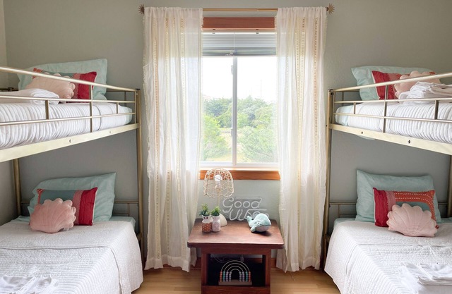500 feet to the Beach, Entire house with Surf Boards & more- Superhost on Airbnb