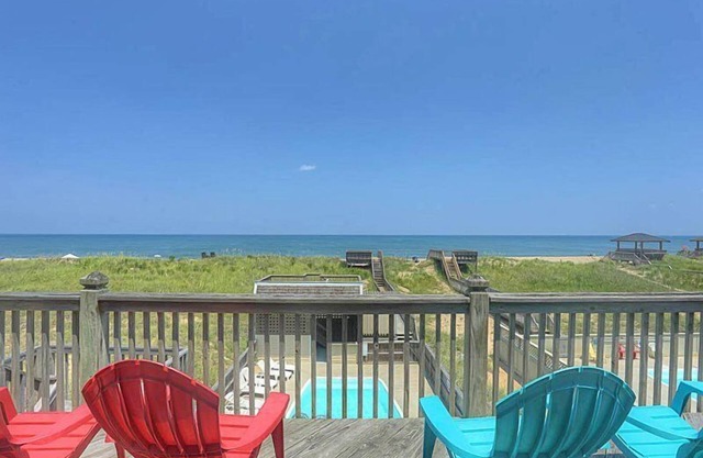 5090 Hook Line Sinker * Oceanfront * Pool