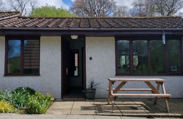 55 hengar manor