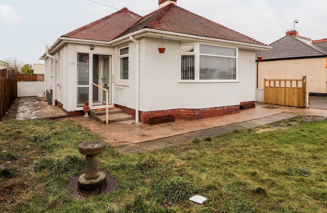 55 Marine Road, PENSARN