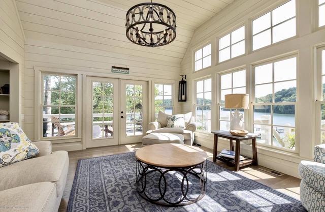 5BR / 4. 5BA Smith Lake Home dans une communauté privée sur Smith Lake!