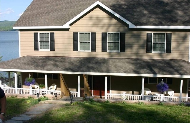 5BR / 4BA sur le quai Otsego Lake W / Prestations de luxe