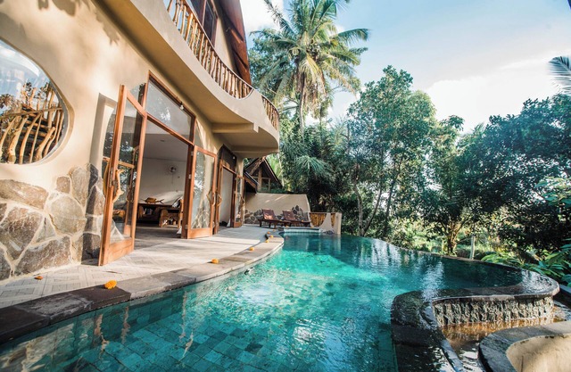 5BR, TREEHOUSE Calme privé au milieu de la rizière et de la nature