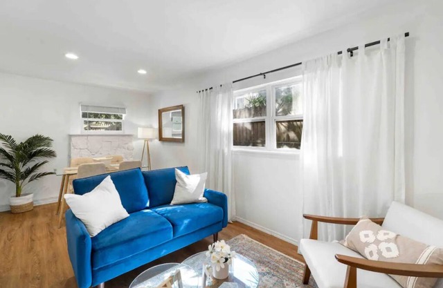 5min Drive-DTSP\Flexible Guest Policy\Fully Equipped Kitchen\Patio\Washer-Dryer