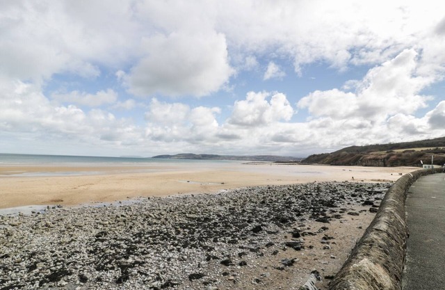 6 Bay View