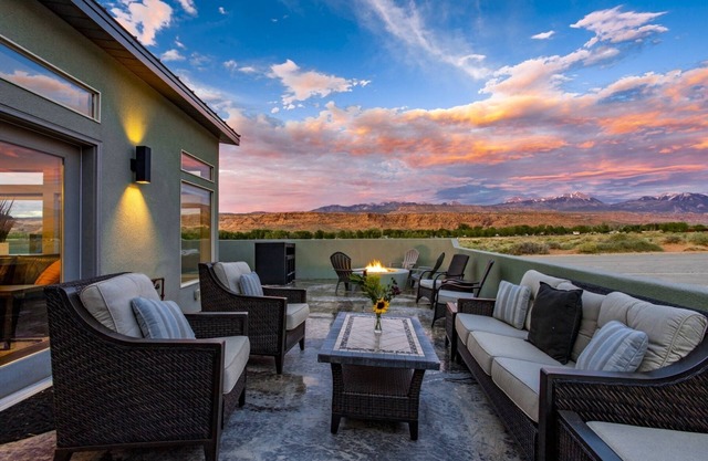 6 chambres all Suites Stunner contemporain parfait pour les grands groupes pour 24 personnes
