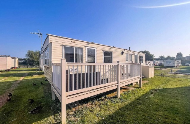 Caravane de 8 couchages à louer dans le parc de vacances Heacham à Norfolk ref 21038