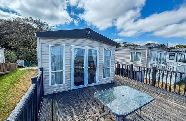 Caravane de luxe 6 couchages à louer avec une vue mer complète & une vue ��poustouflante ref 32069