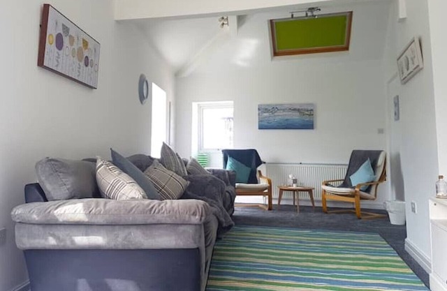 6 EDEN BAY -20 metres from MORECAMBE BAY