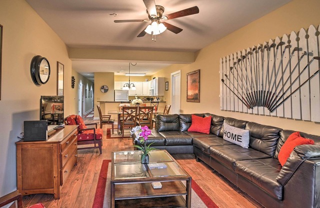 NOUVEAU! Resort Condo w / Pool - 6 miles de la promenade!