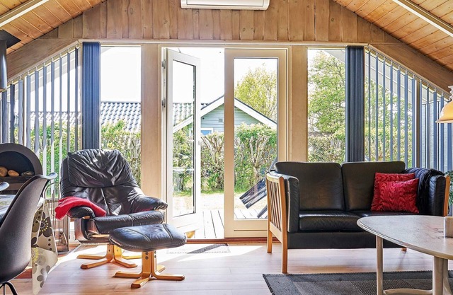 Luxueuse maison de vacances à Hemmet avec sauna