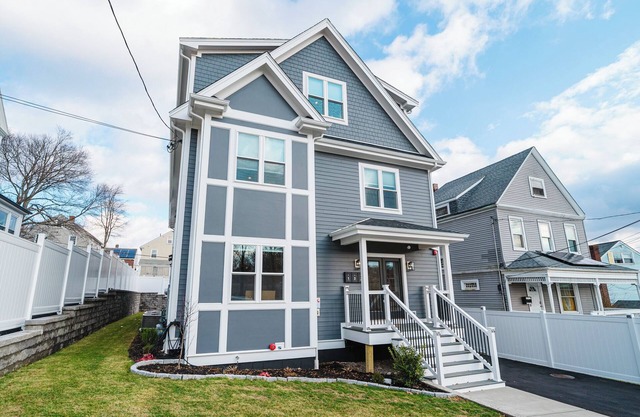 60-1 4BR Boston - Cozy New Apt near Park Zoo