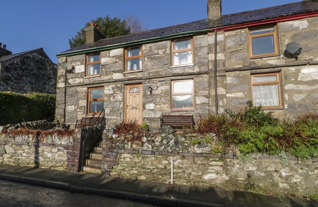 60 Hyfrydle Road, TALYSARN