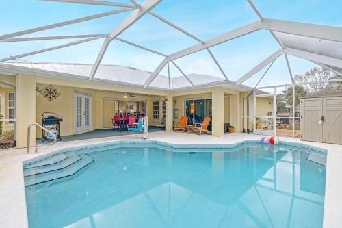601 Benedictine Ter