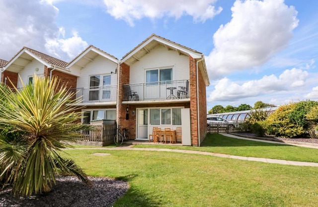63 The Waterside Holiday Park