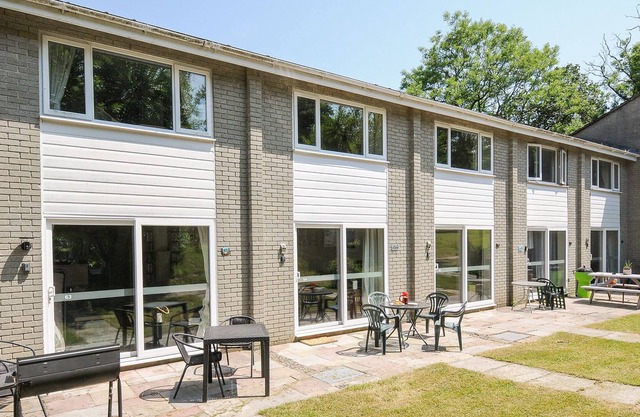 64, pet friendly, character holiday cottage in St Columb Road
